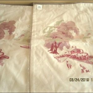 2 Pottery Barn Bateau Toile Standard Shams French